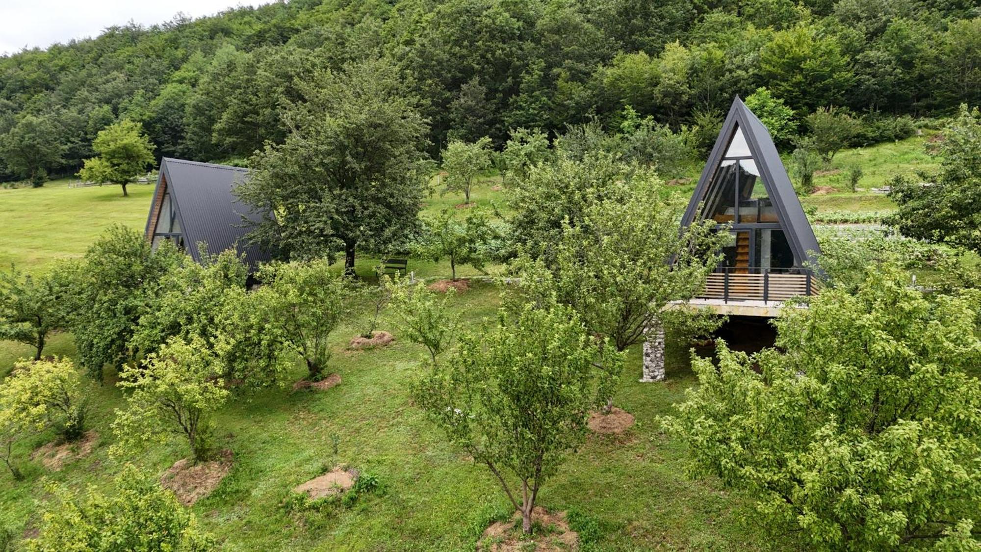Fern Farm Tiny Home Мойковац Экстерьер фото